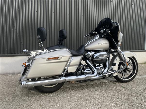 2018 HARLEY-DAVIDSON STREET GLIDE