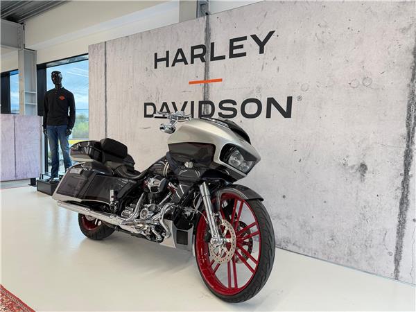 2019 harley-davidson FLTRXSE Road Glide Special 117 CVO