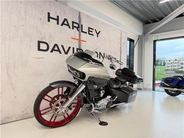 2019 harley-davidson FLTRXSE Road Glide Special 117 CVO