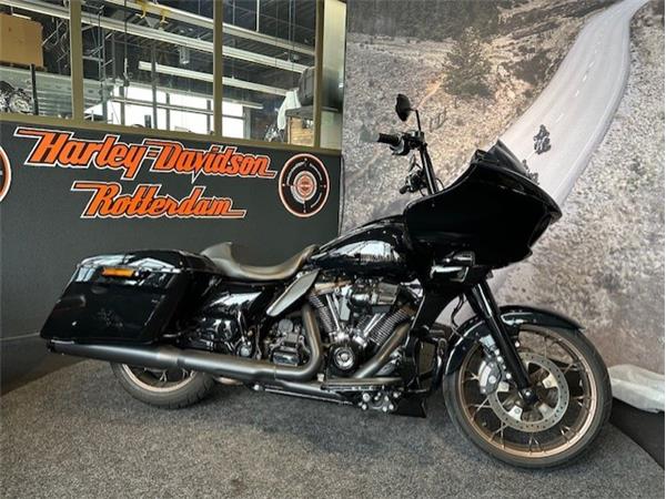 New Harley-Davidson FLTRXST ROAD GLIDE ST