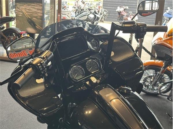 New Harley-Davidson FLTRXST ROAD GLIDE ST