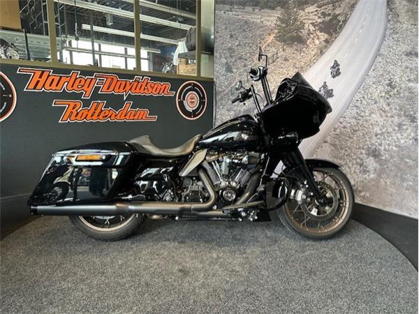 New Harley-Davidson FLTRXST ROAD GLIDE ST