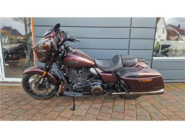 FLHXSE Street Glide CVO 