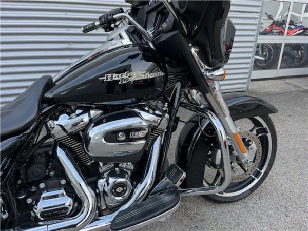 2019 Harley-Davidson Street Glide FLHX