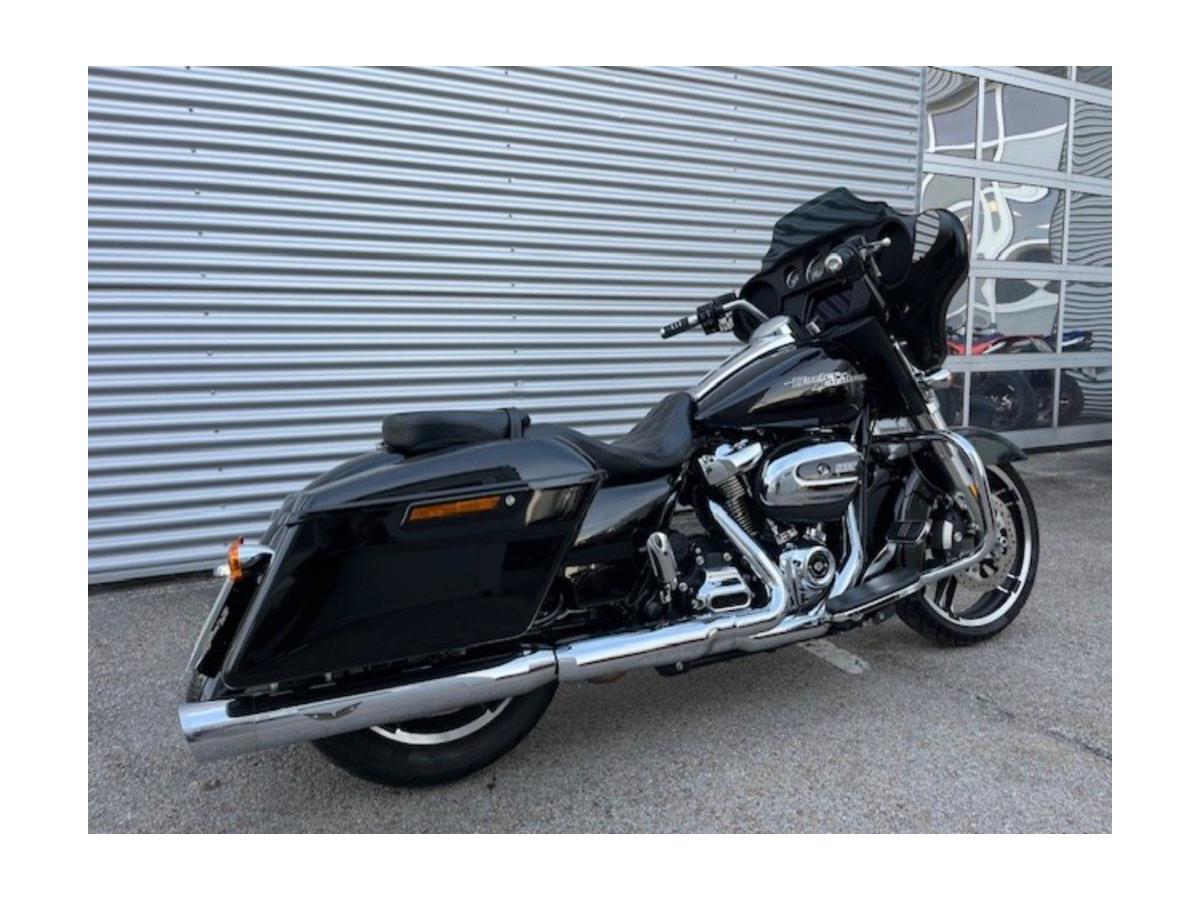 2019 Harley-Davidson Street Glide FLHX