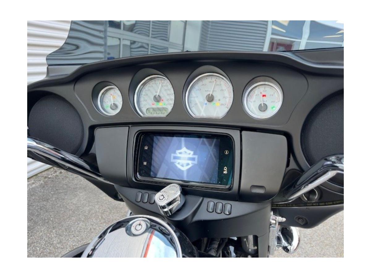2019 Harley-Davidson Street Glide FLHX