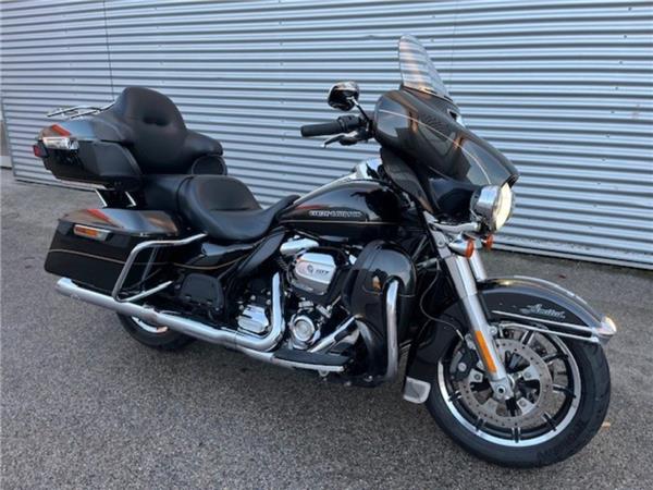 2017 Harley-Davidson Touring Electra Glide Ultra Limited FLHTK