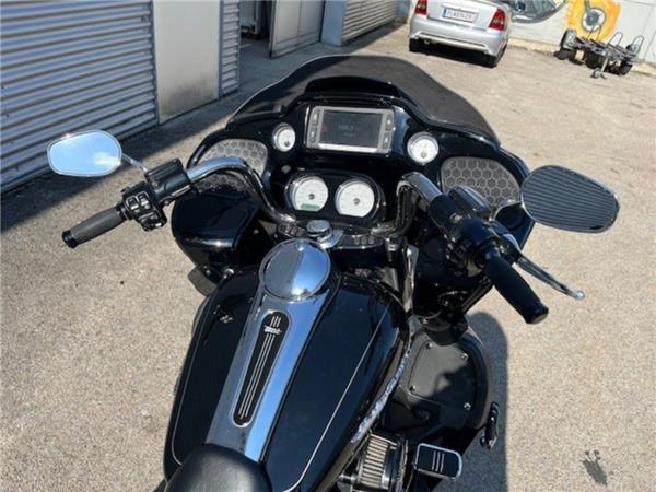 2015 Harley-Davidson Touring Road Glide Special FLTRXS