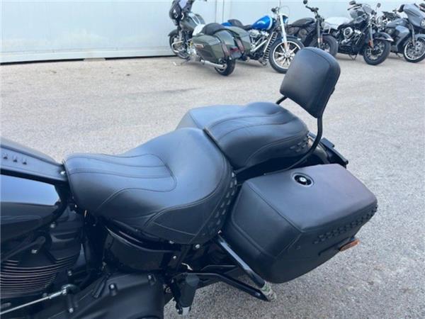 2023 Harley-Davidson Softail Heritage Classic FLHC