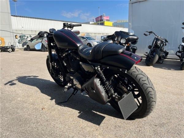 2016 Harley-Davidson Sportster XL 1200 Roadster