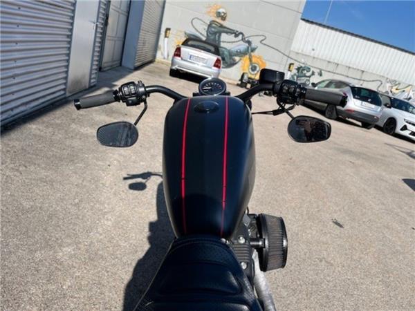 2016 Harley-Davidson Sportster XL 1200 Roadster