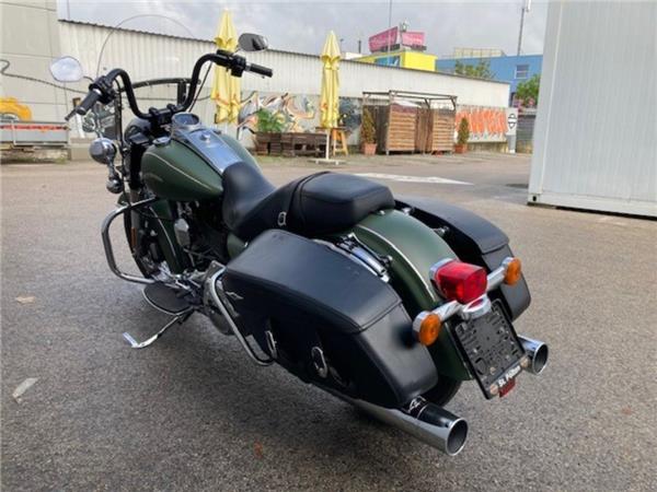 2016 Harley-Davidson Road King Classic FLHRC