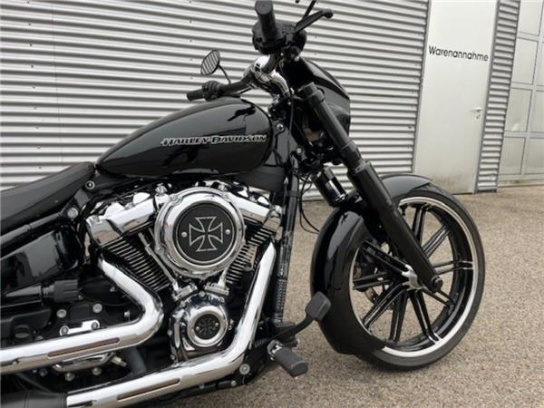 2018 Harley-Davidson Softail Breakout FXBR