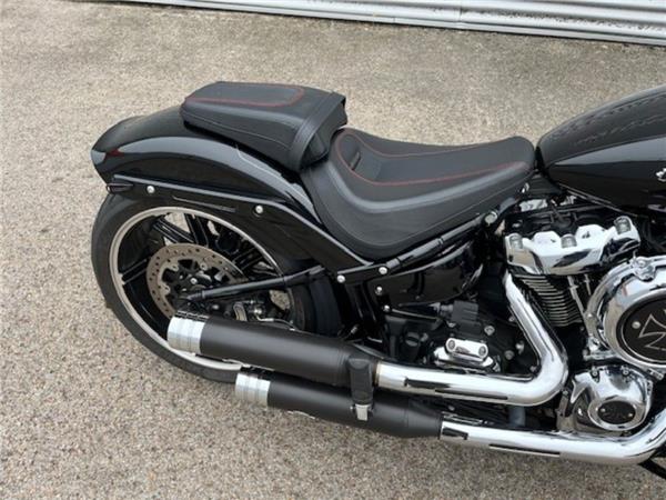 2018 Harley-Davidson Softail Breakout FXBR
