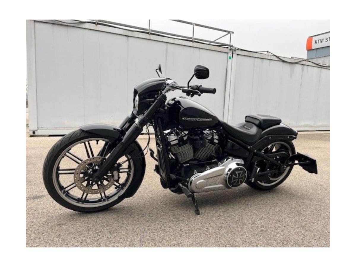 2018 Harley-Davidson Softail Breakout FXBR