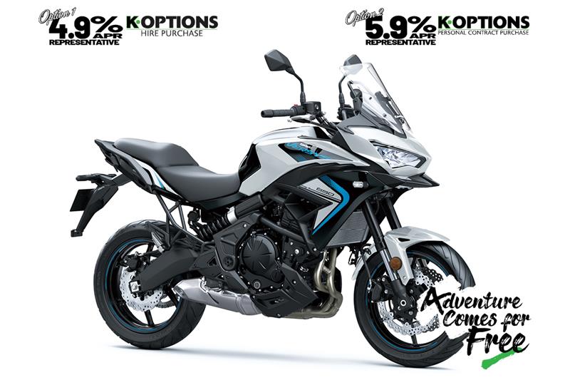 Pearl Robotic White + Metallic Spark Black