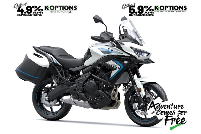 Pearl Robotic White + Metallic Spark Black