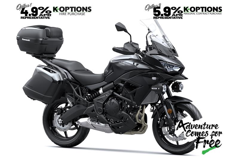 Metallic Flat Spark Black + Metallic Spark Black