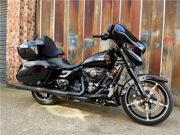 2024 Harley-Davidson Touring