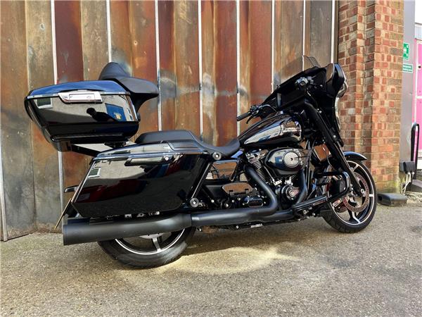 2024 Harley-Davidson Touring