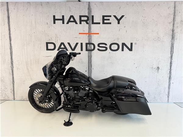 2018 harley-davidson FLHXS Street Glide Special 107 ABS