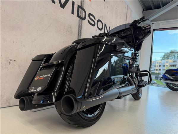 2018 harley-davidson FLHXS Street Glide Special 107 ABS