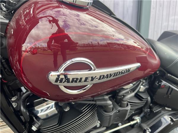 2020 HARLEY-DAVIDSON SOFTAIL FLHCS HERITAGE CLASSIC 114