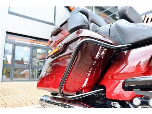 2018 HARLEY-DAVIDSON CVO FLHTKSE ELECTRA GLIDE ULTRA LIMITED