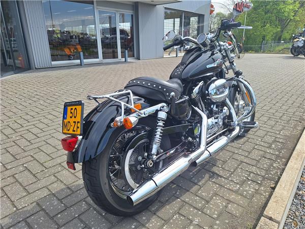New Harley-Davidson XL1200 Custom