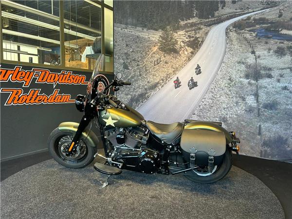 2017 Harley-Davidson FLSS Softail Slim S