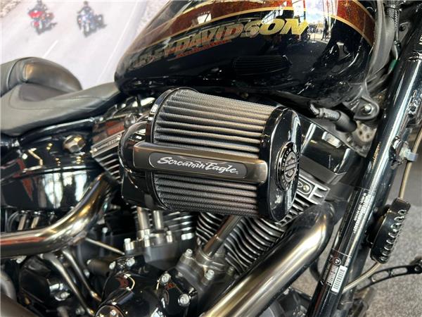 New Harley-Davidson FXSE CVO Pro Street Breakout