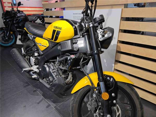 2024 Yamaha XSR125 CPY YELLOW