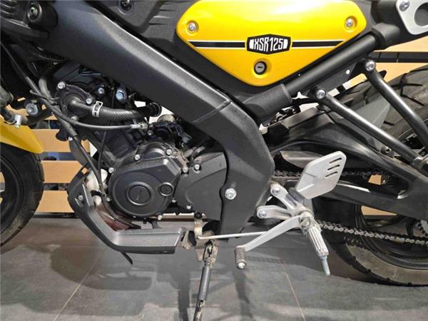 2024 Yamaha XSR125 CPY YELLOW
