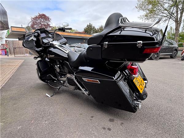 2023 HARLEY-DAVIDSON FLTRK ROAD GLIDE LIMITED