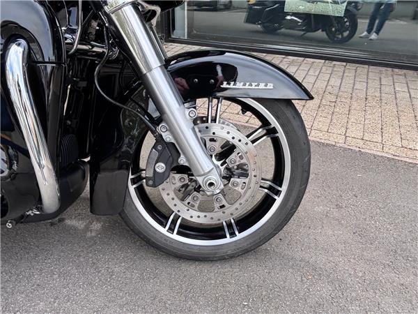 2023 HARLEY-DAVIDSON FLTRK ROAD GLIDE LIMITED