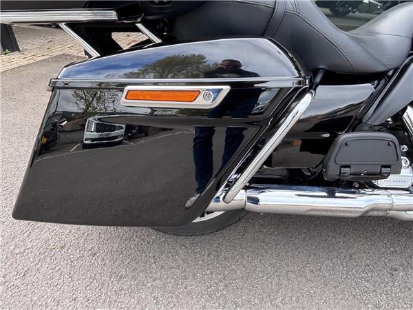 2023 HARLEY-DAVIDSON FLTRK ROAD GLIDE LIMITED
