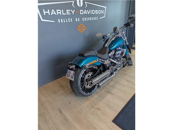2026 HARLEY-DAVIDSON BREAKOUT