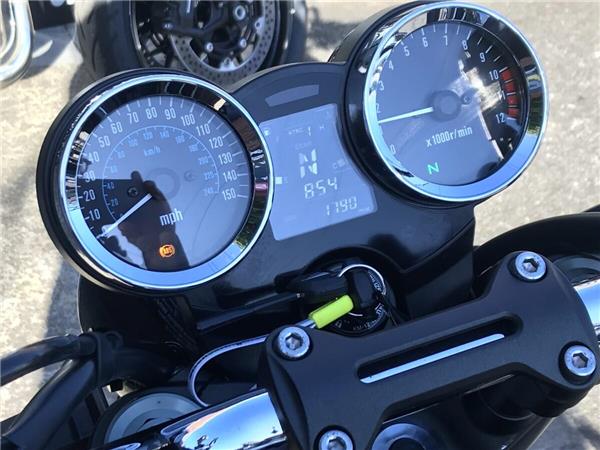 2025 Kawasaki Z900 RS