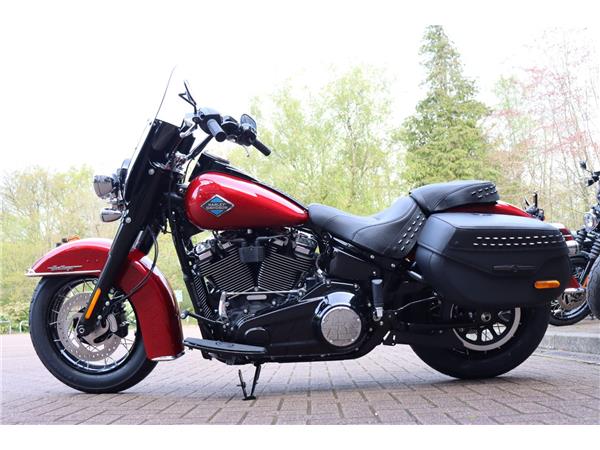 2026 HARLEY-DAVIDSON SOFTAIL FLHC HERITAGE CLASSIC