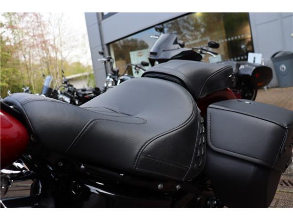 2026 HARLEY-DAVIDSON SOFTAIL FLHC HERITAGE CLASSIC