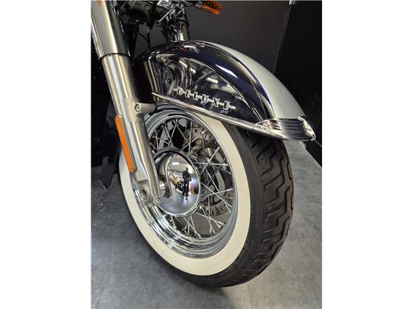 2019 HARLEY-DAVIDSON DELUXE
