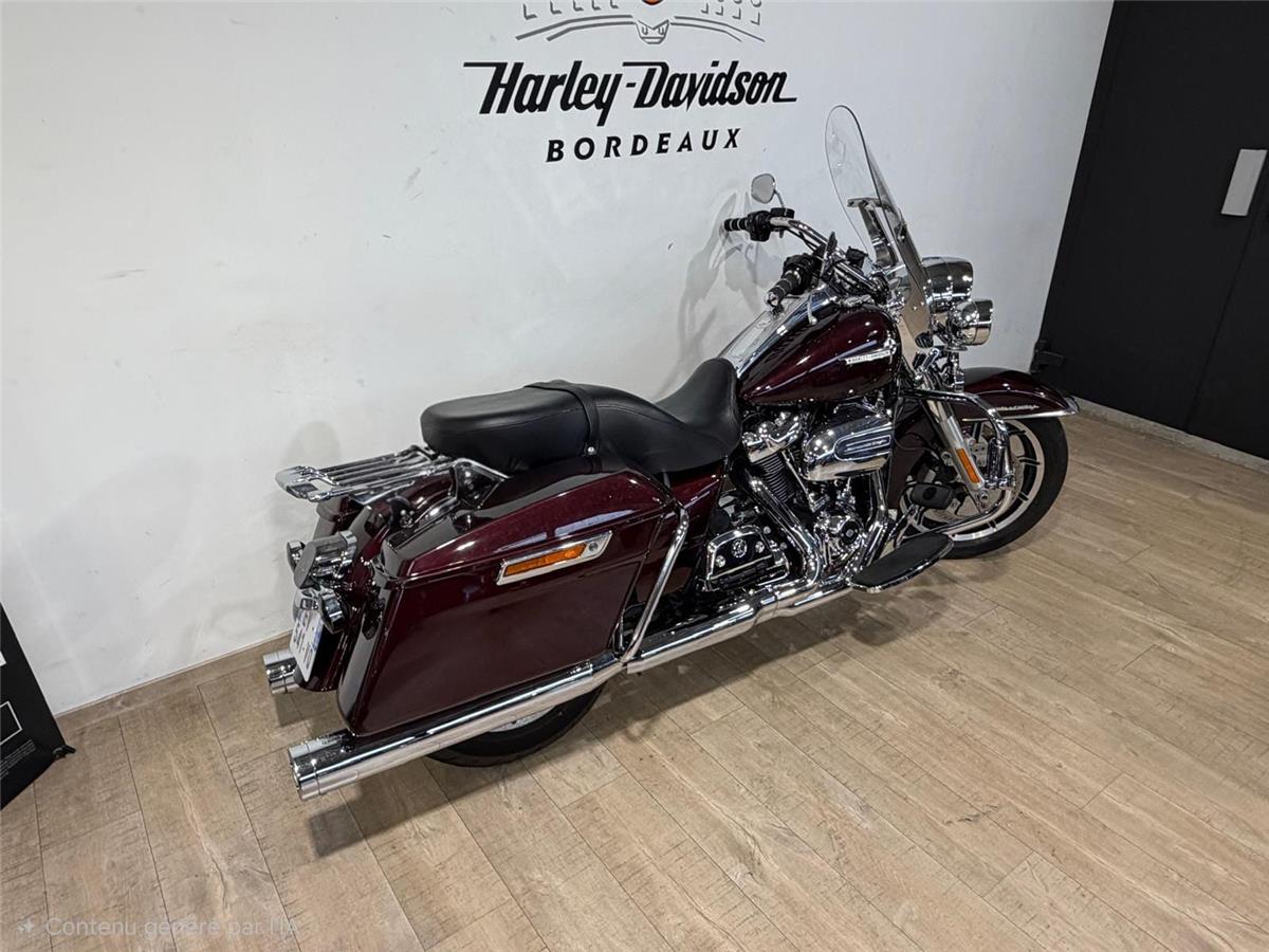 2018 HARLEY-DAVIDSON ROAD KING
