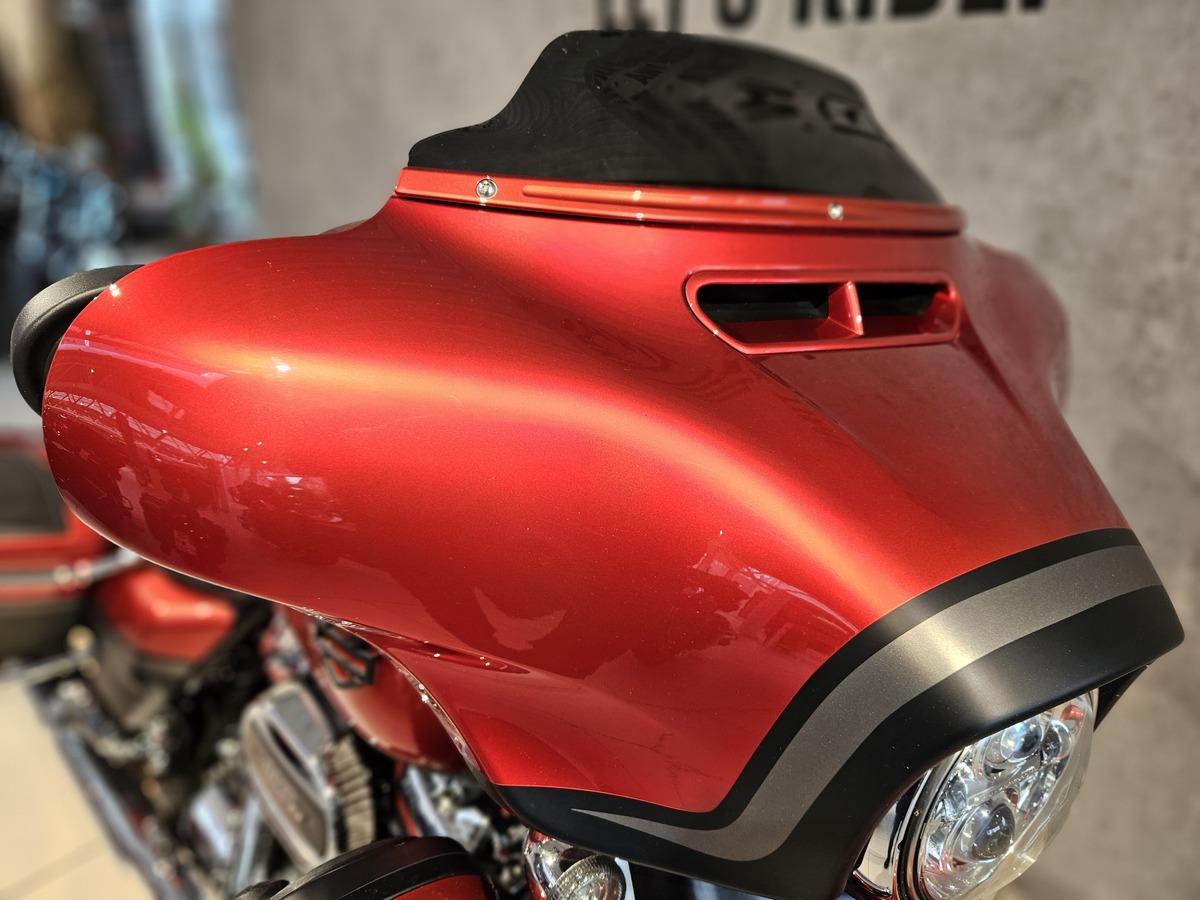 CVO FLHXSE STREET GLIDE 