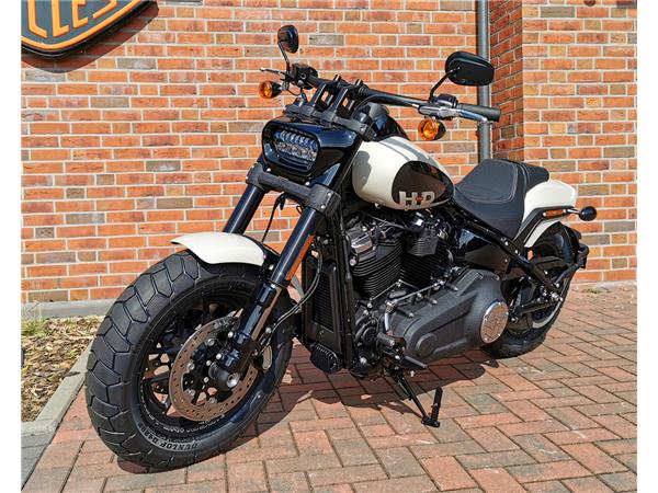 FXFBS Softail Fat Bob 114 