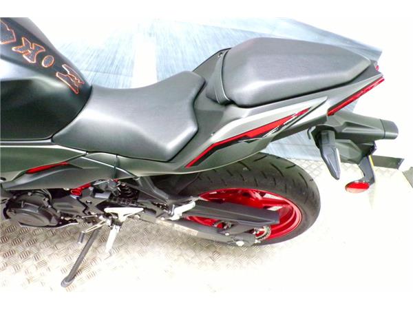 2025 KAWASAKI Z500