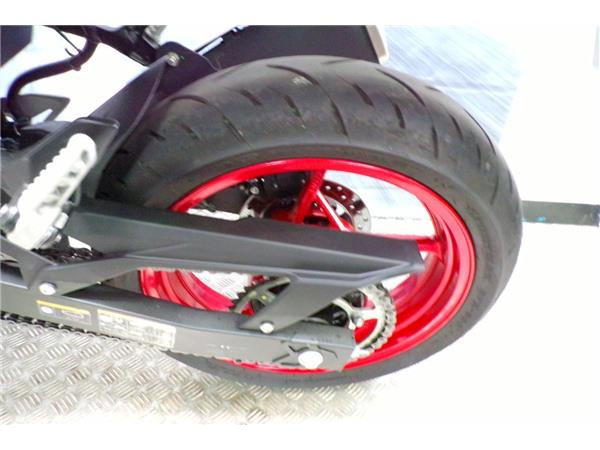 2025 KAWASAKI Z500