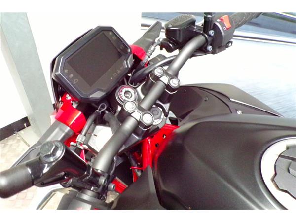 2025 KAWASAKI Z500
