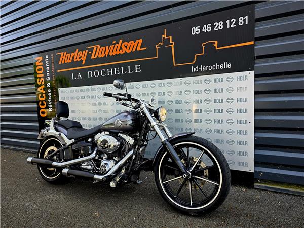 2015 HARLEY-DAVIDSON BREAKOUT