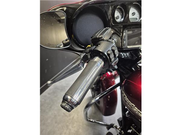 2016 HARLEY-DAVIDSON STREET GLIDE