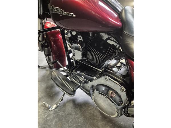 2016 HARLEY-DAVIDSON STREET GLIDE